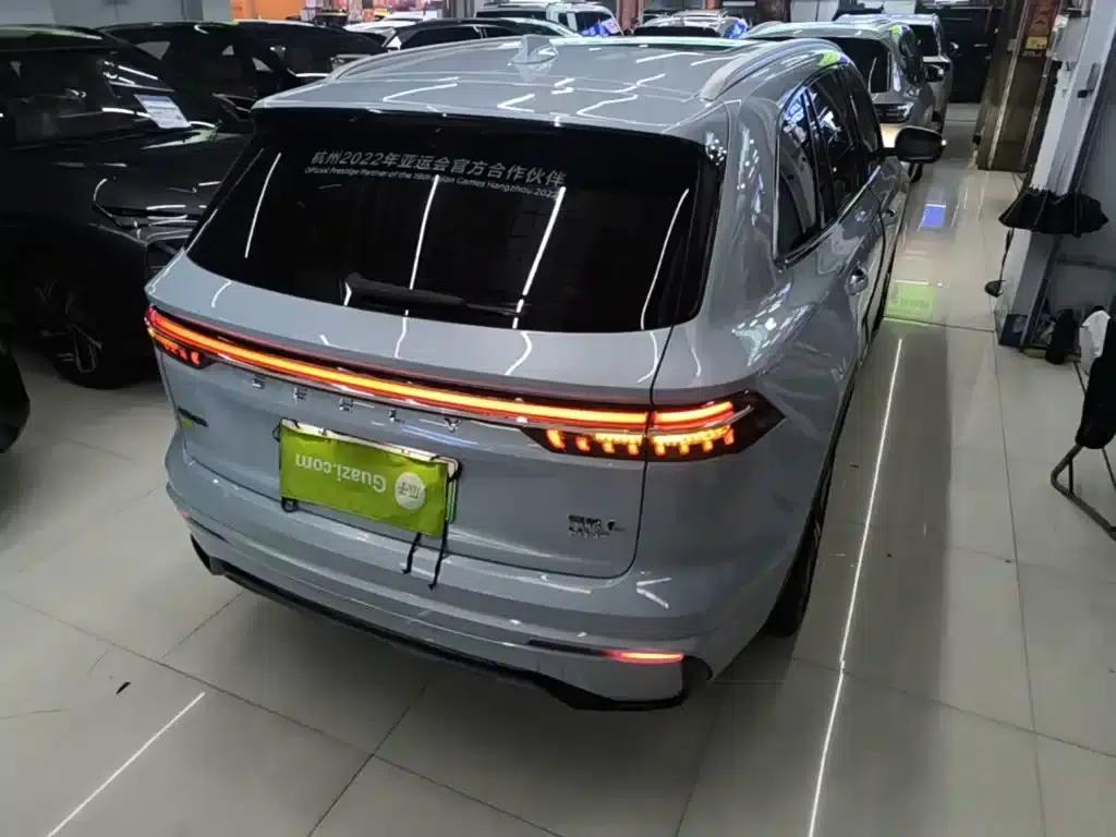 Geely Xingyue L Extended-Range Electric Version 2022 1.5T DHT Extended-Range Electric Premium Edition — миниатюра 7