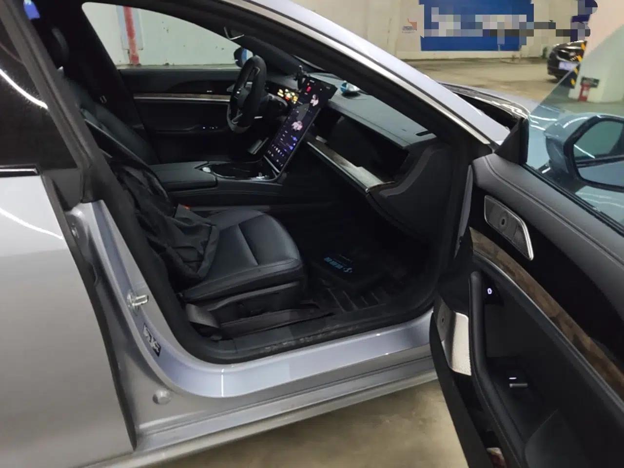 NETA S 2023 Pure Electric 520km Rear-Drive Lite Version — миниатюра 19