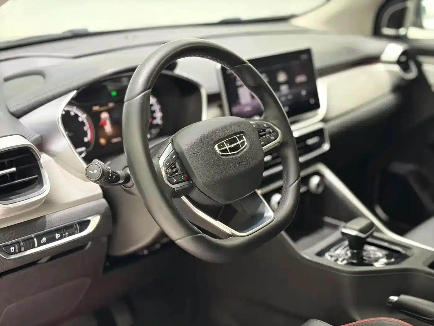 Geely Binyue 2021 1.4T DCT Platinum Edition — миниатюра 7