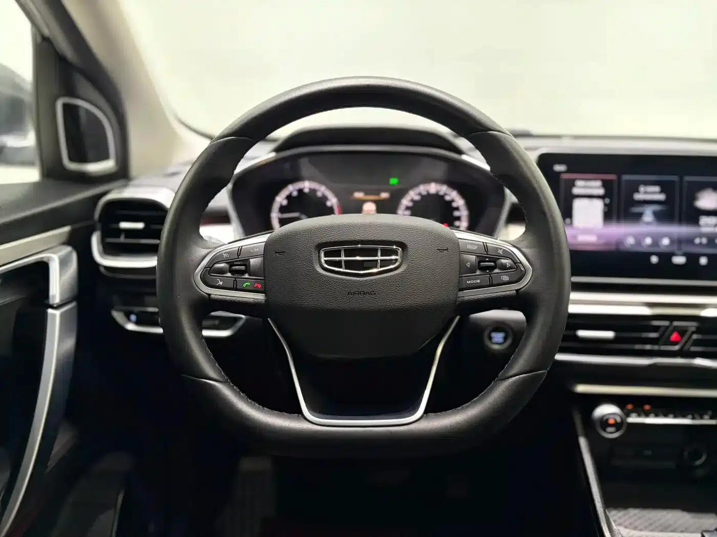 Geely Binyue 2021 1.4T DCT Platinum Edition — миниатюра 9