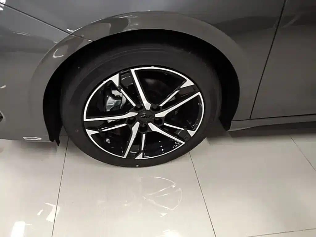 Binrui 2024 Model Binrui COOL 1.5T DCT Dragon Edition — миниатюра 23