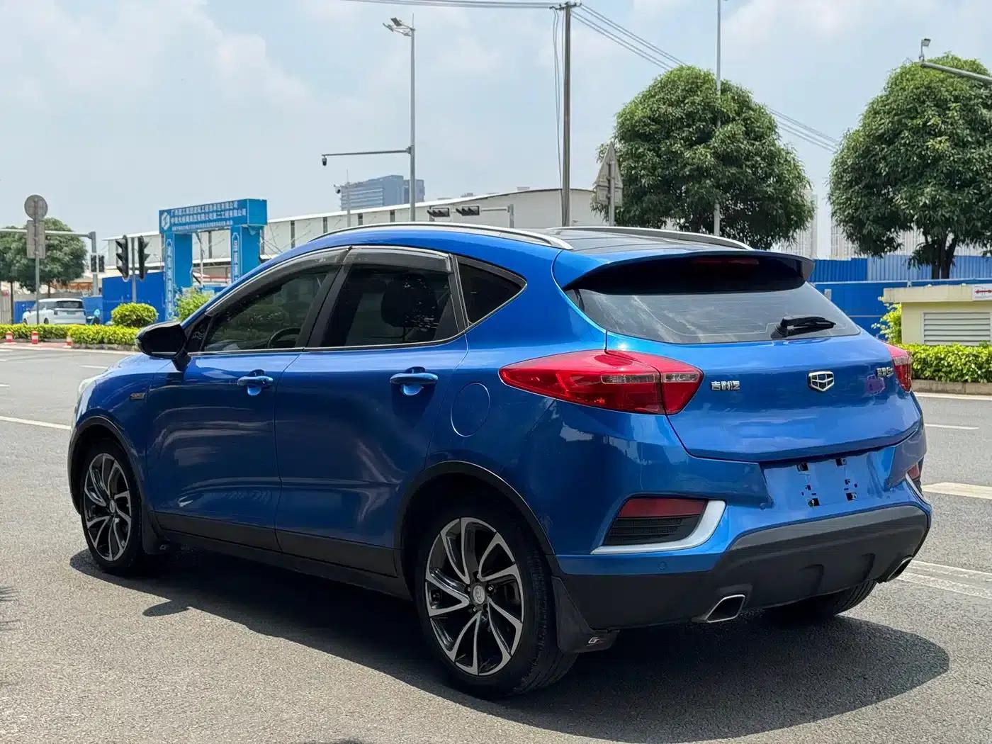 Geely GS 2016 Elegant Edition 1.3T Automatic Premium Model — миниатюра 7