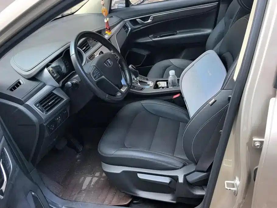 Geely GS 2016 Elegant Edition 1.8L Automatic Leading Model — миниатюра 9
