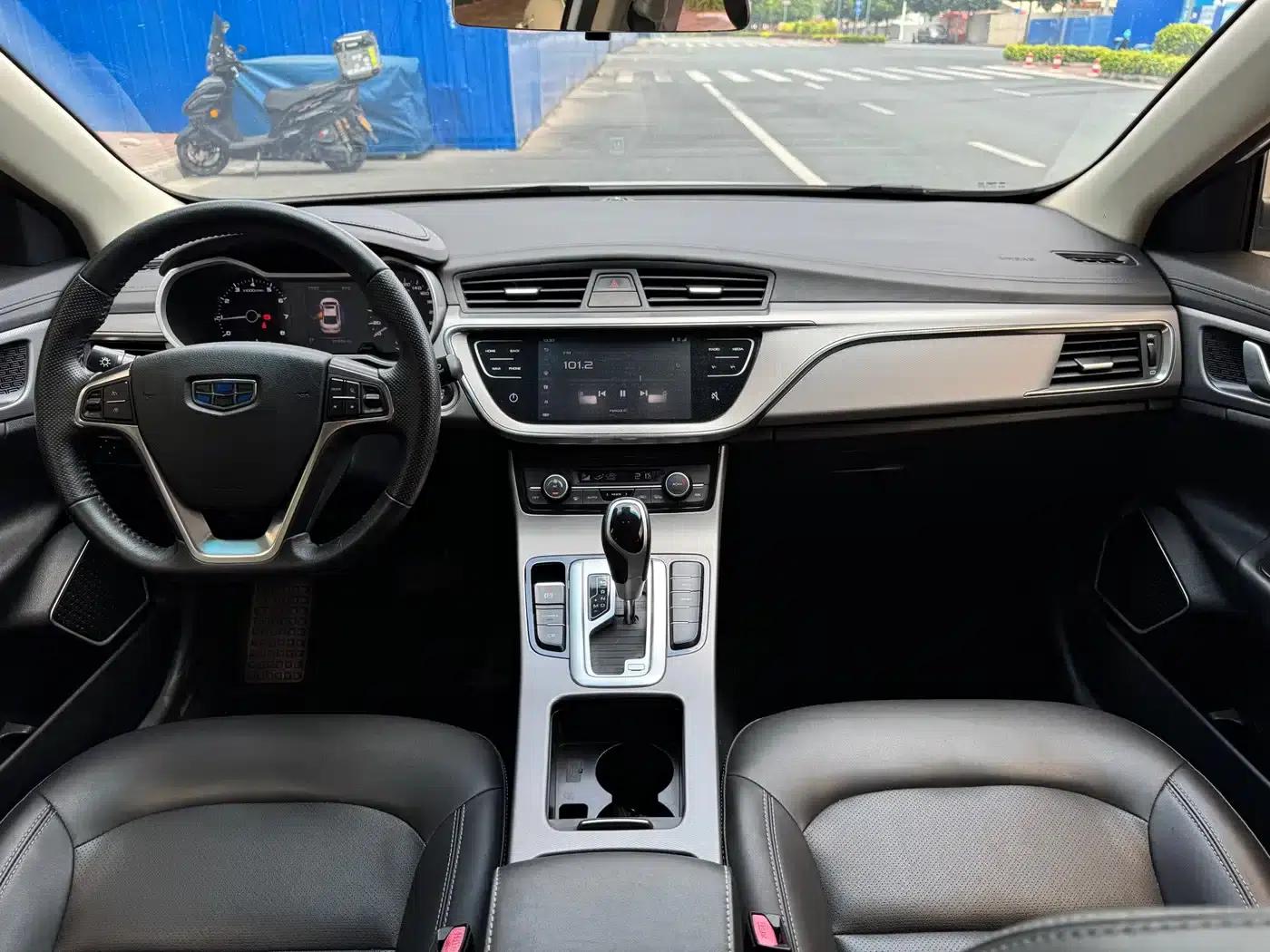 Geely Emgrand GL 2018 1.8L DCT Elite Intelligent Connected Edition — миниатюра 10