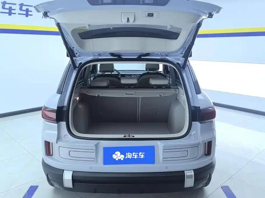 Geely ICON 2023 1.5TD - The Main Model — миниатюра 4