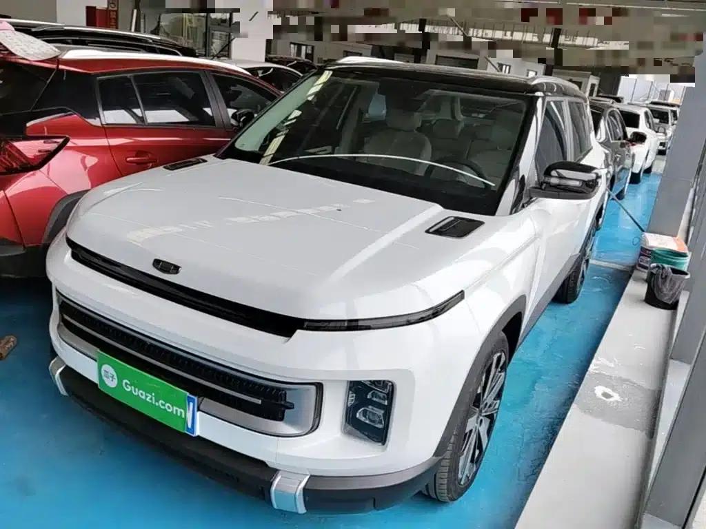 Geely ICON 2023 1.5TD Chocolate Edition — миниатюра 1