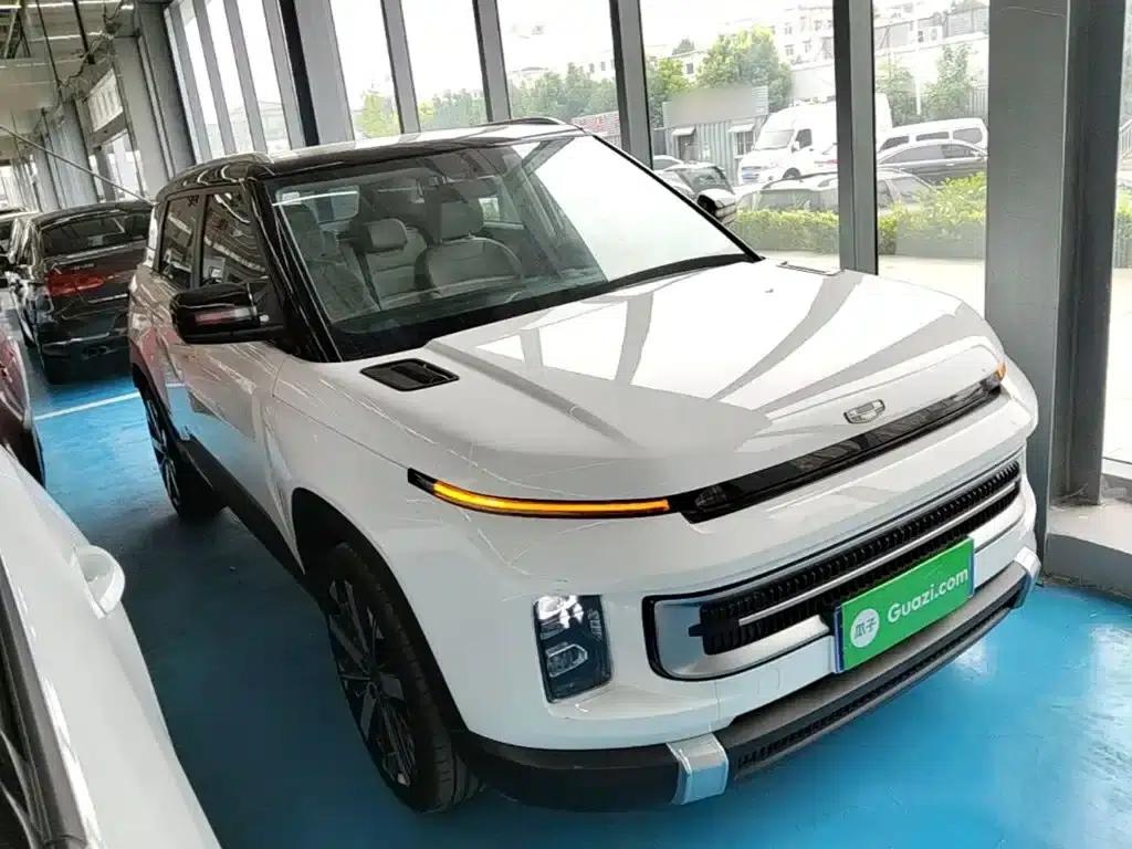 Geely ICON 2023 1.5TD Chocolate Edition — миниатюра 4