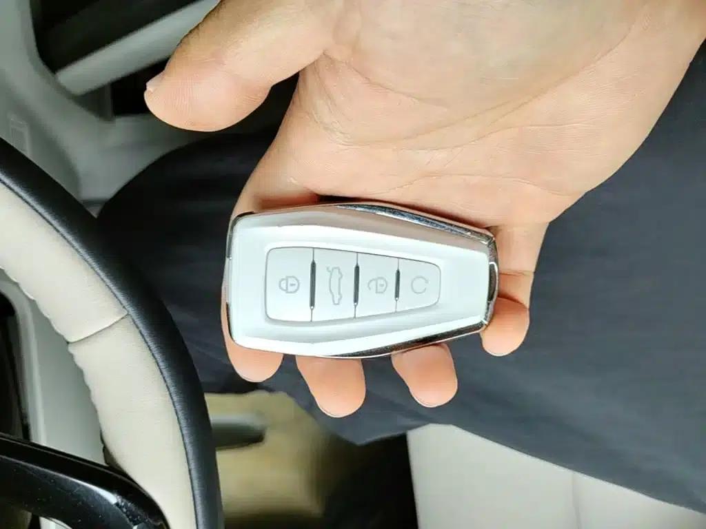 Geely ICON 2023 1.5TD Chocolate Edition — миниатюра 9