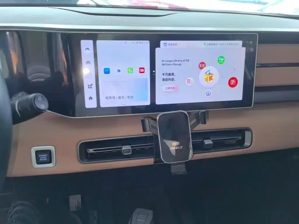 Geely ICON 2023 1.5TD Chocolate Edition — миниатюра 13