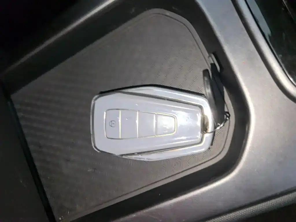 Geely ICON 2023 1.5TD Chocolate Edition — миниатюра 9