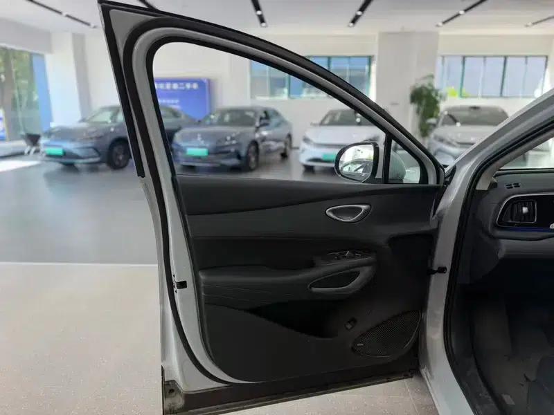 Hiace 05EV 2025 Model 520KM Flagship Intelligent Navigation Edition — миниатюра 17