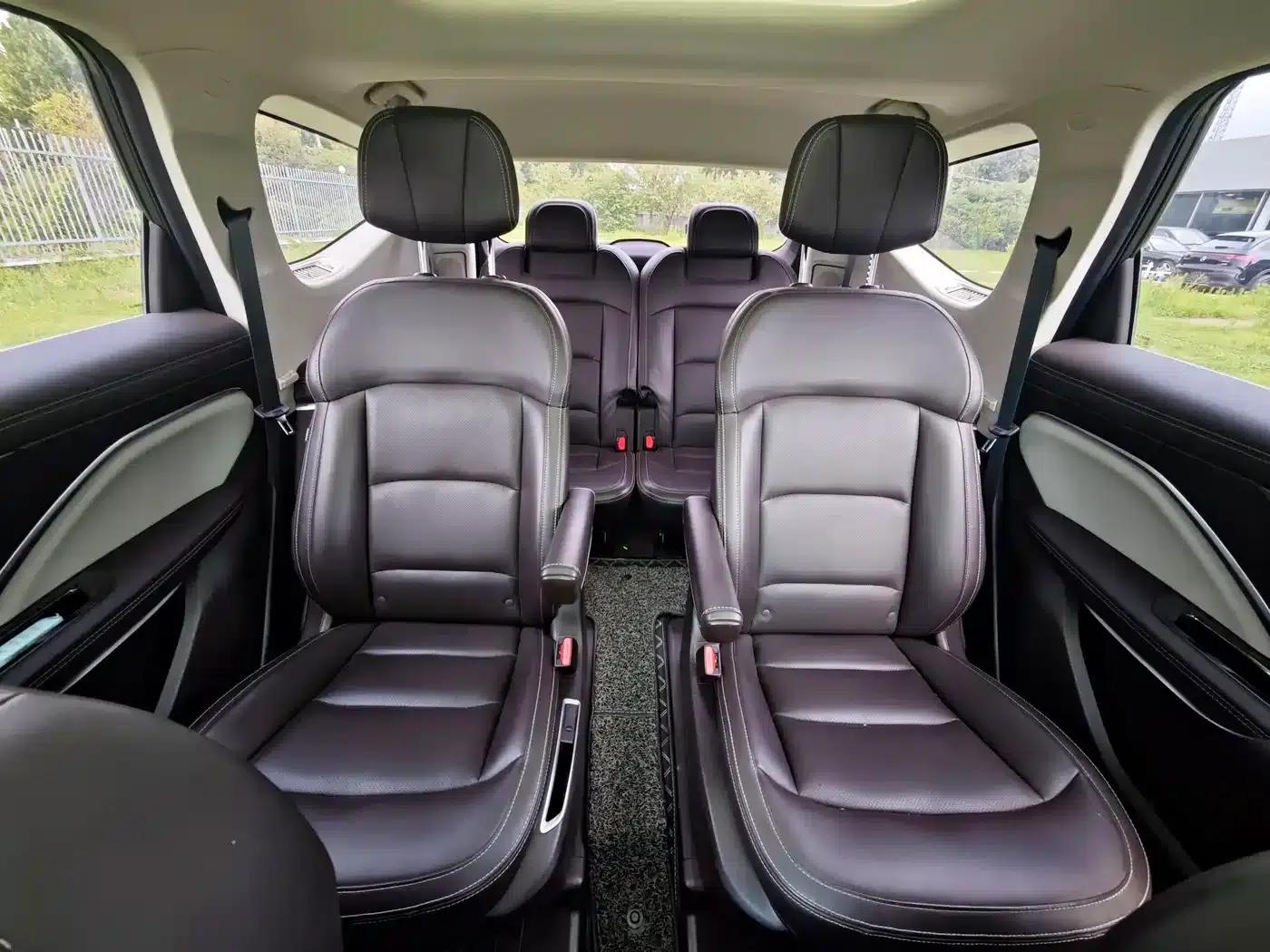 Geely Jiaji 2019 1.5TD MHEV DCT Premium Edition — миниатюра 21