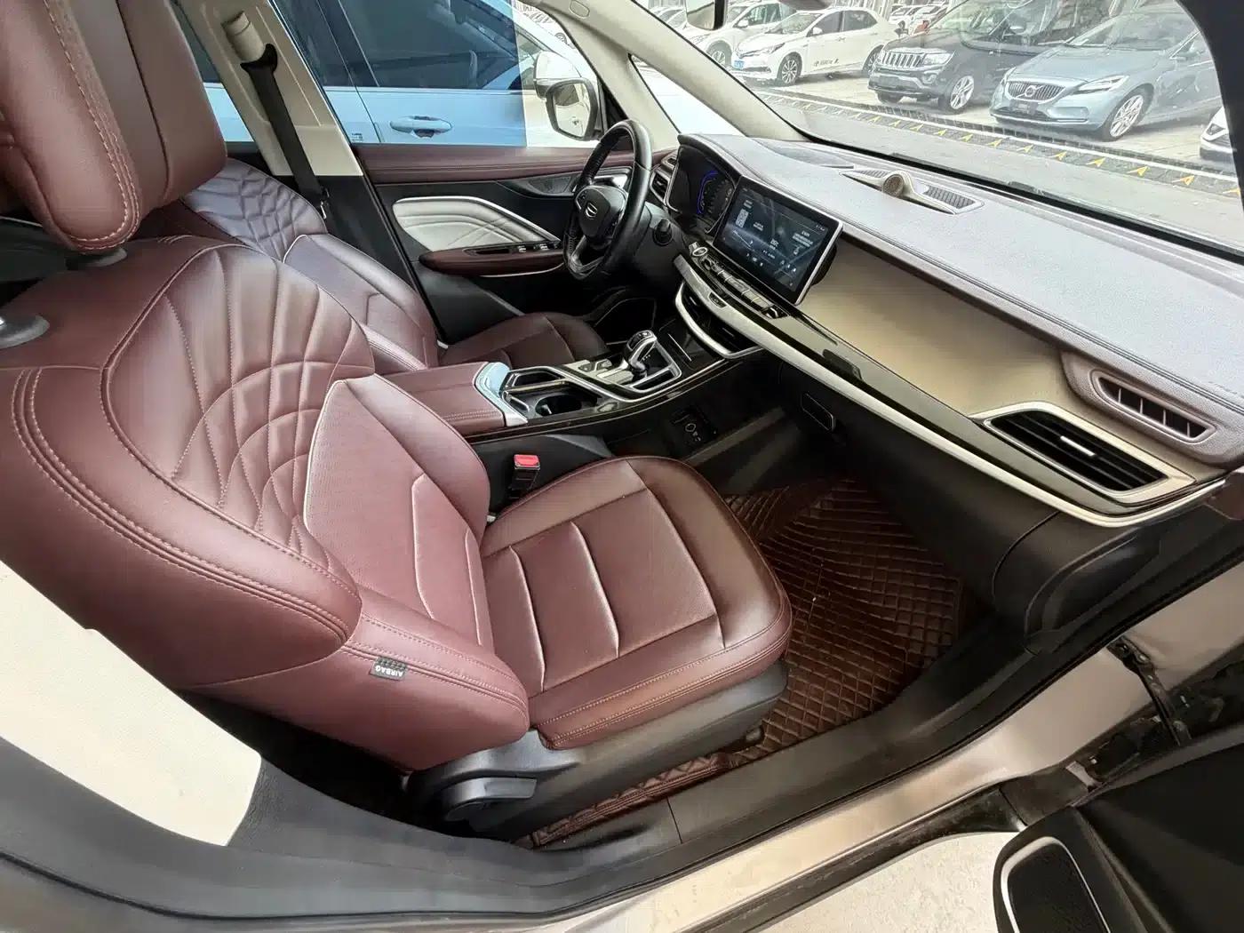 Geely Jiaji 2022 1.8TD DCT Platinum Luxury Edition — миниатюра 4