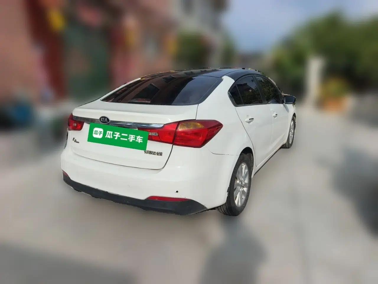 Kia K3 2015 1.6L Automatic GLS — миниатюра 6