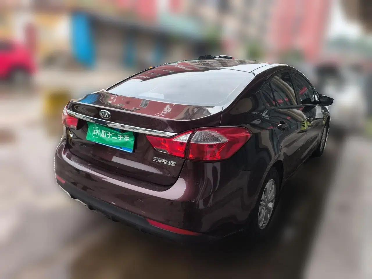 Kia K3 2016 1.6L Manual GL — миниатюра 6