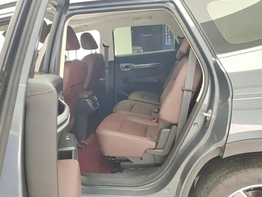 Geely Haoyue 2022 1.8TD Automatic Premium 7-seater — миниатюра 11