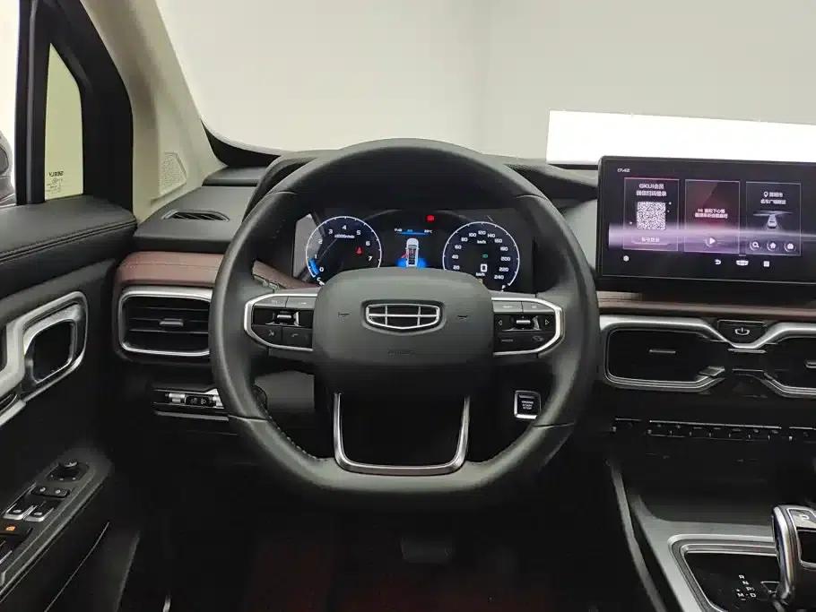 Geely Haoyue 2022 1.8TD Automatic Premium 7-seater — миниатюра 15