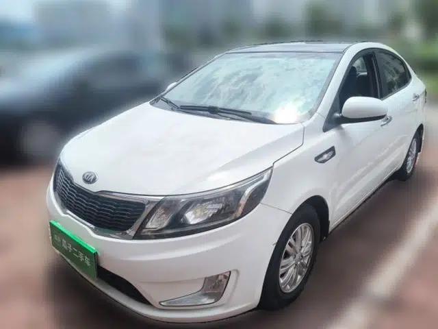 Kia K2 2012 Sedan 1.4L MT GL Commemorative Edition