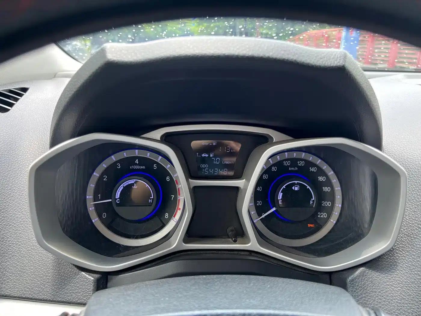 Refine S3 2016 1.5L Manual Deluxe Smart Edition — миниатюра 17