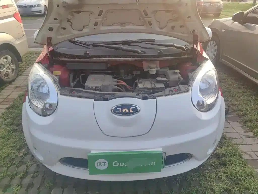 JAC iEV6E 2019 Upgraded Version iEV6E Luxury Intelligent Edition — миниатюра 11