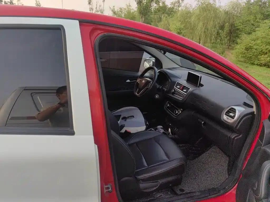 JAC iEV6E 2019 Upgraded Version iEV6E Luxury Intelligent Edition — миниатюра 20