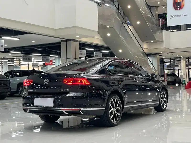 2020 Volkswagen Passat 330TSI DSG Leading Edition — миниатюра 6