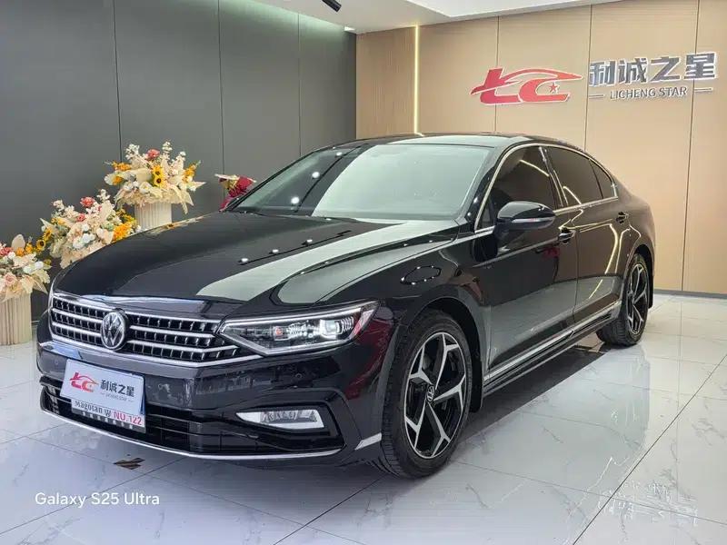 Volkswagen Magotan 2023 2 Millionth Unit Commemorative Edition 330TSI DSG Leading Model — миниатюра 1
