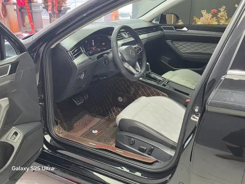Volkswagen Magotan 2023 2 Millionth Unit Commemorative Edition 330TSI DSG Leading Model — миниатюра 14