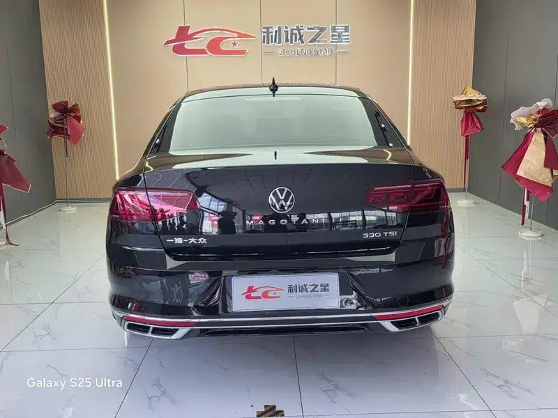 Volkswagen Magotan 2023 2 Millionth Unit Commemorative Edition 330TSI DSG Leading Model — миниатюра 5
