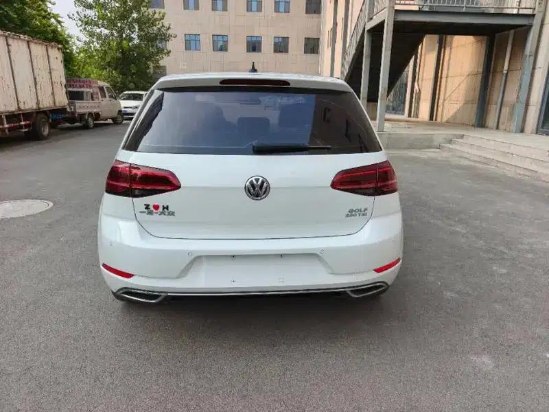 2020 Golf Beloved Edition 280TSI DSG R-Line — миниатюра 5