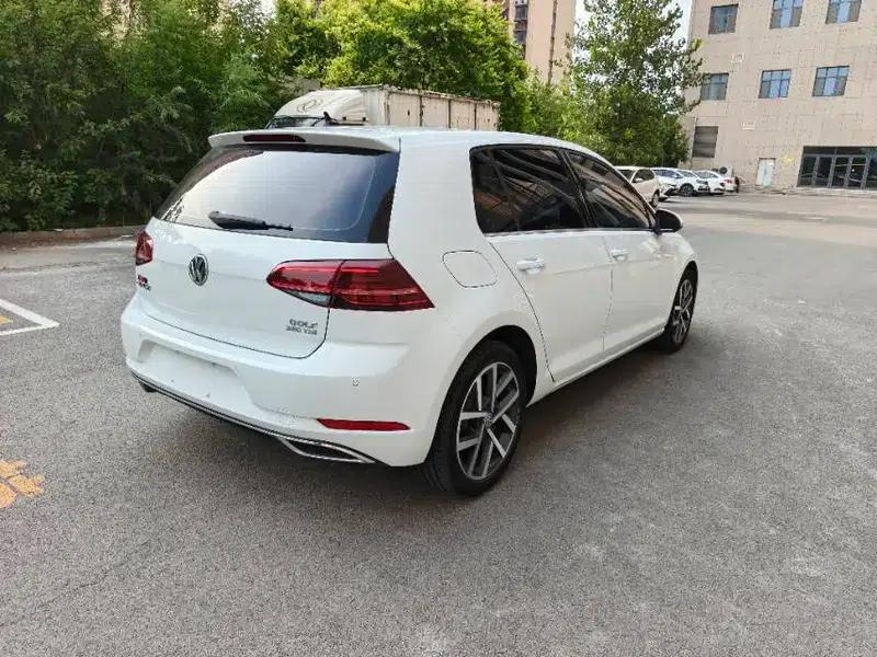 2020 Golf Beloved Edition 280TSI DSG R-Line — миниатюра 6
