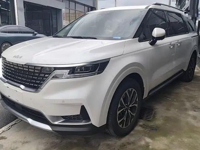 Kia Carnival 2026 Model 2.0T Luxury Tech Edition