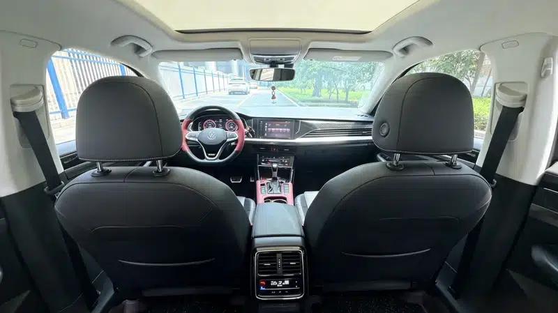2022 Volkswagen Passat 330TSI Starry Sky Elite Edition — миниатюра 7