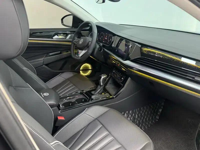 2024 Passat Outstanding Edition 380TSI Starry Sky Dragon Edition — миниатюра 12