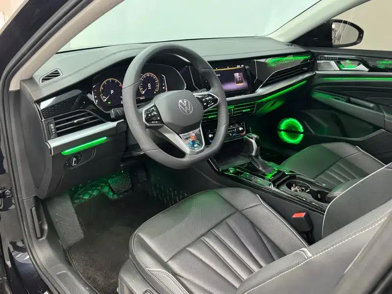 2024 Passat Outstanding Edition 380TSI Starry Sky Dragon Edition — миниатюра 13