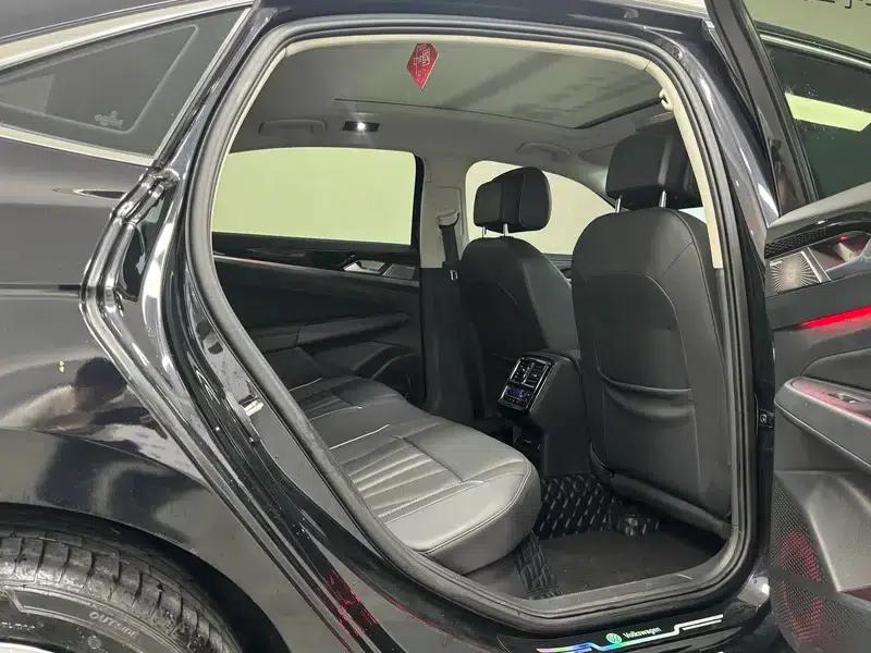 2024 Passat Outstanding Edition 380TSI Starry Sky Dragon Edition — миниатюра 16