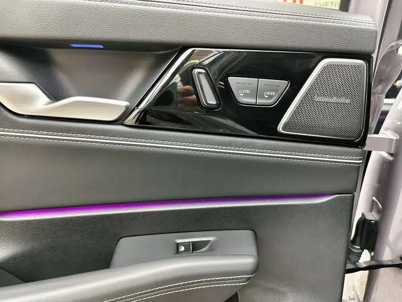 2025 Passat Pro 380TSI Dragon Edition — миниатюра 8