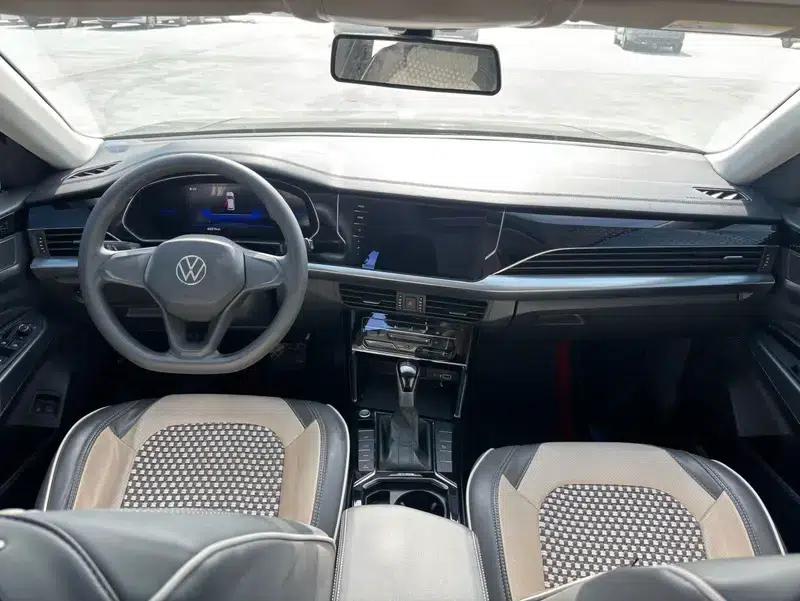 2022 Volkswagen Passat PHEV 430PHEV Hybrid Business Edition — миниатюра 13