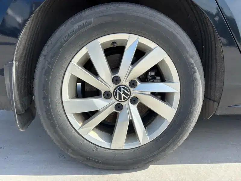 2022 Volkswagen Passat PHEV 430PHEV Hybrid Business Edition — миниатюра 7