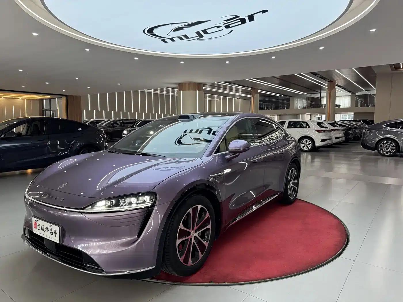 Zhijie R7 2024 Pure Electric 802km Max — миниатюра 1