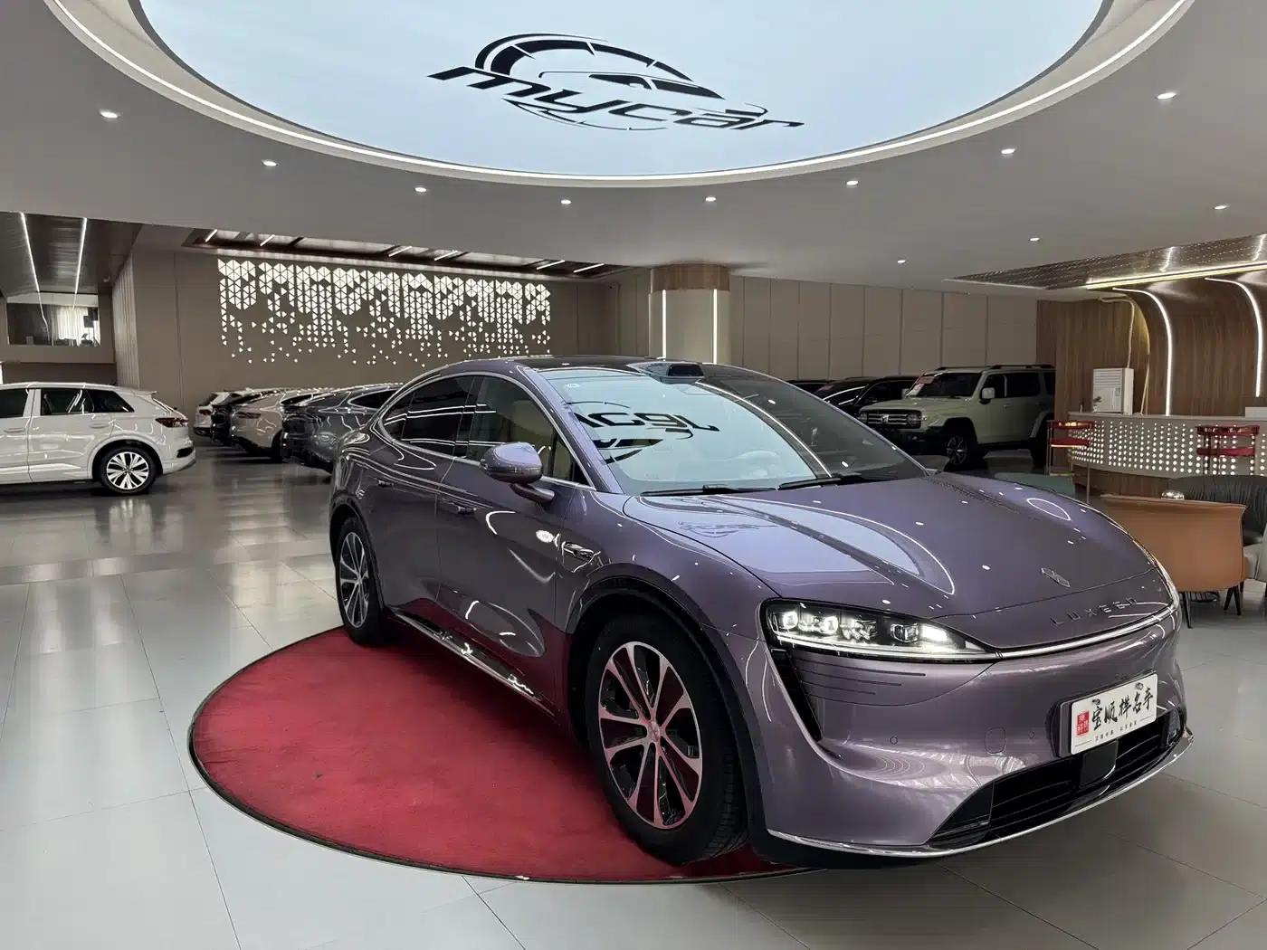 Zhijie R7 2024 Pure Electric 802km Max — миниатюра 3