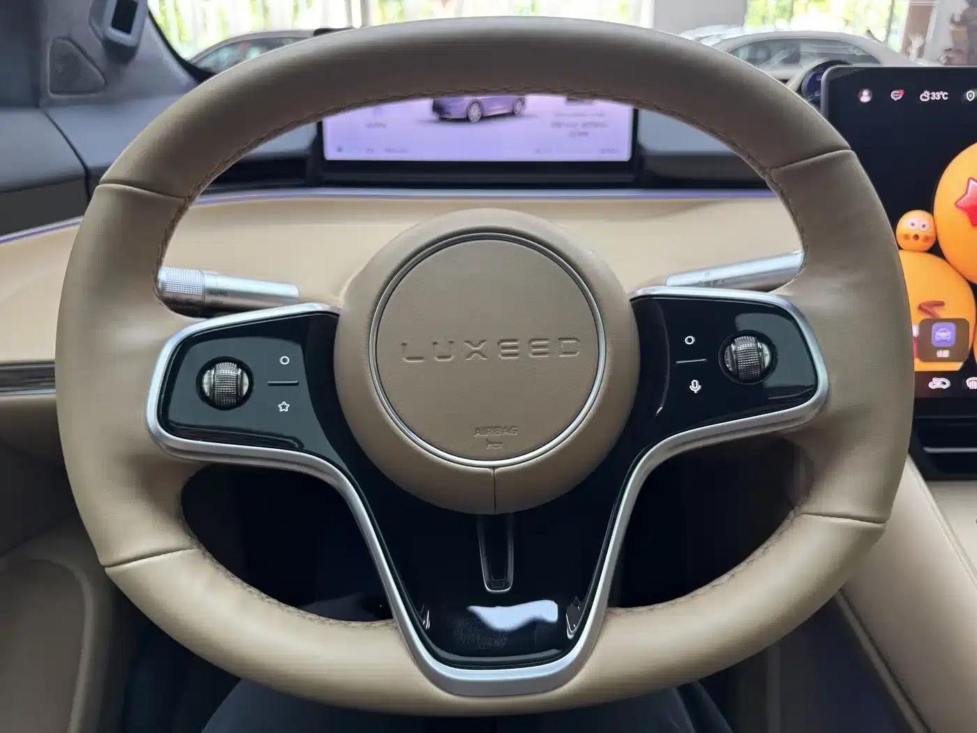 Zhijie R7 2024 Pure Electric 802km Max — миниатюра 22