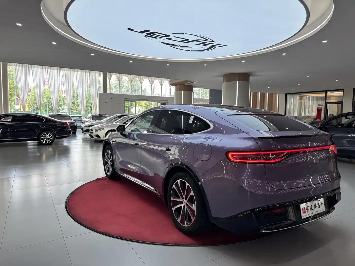 Zhijie R7 2024 Pure Electric 802km Max — миниатюра 7