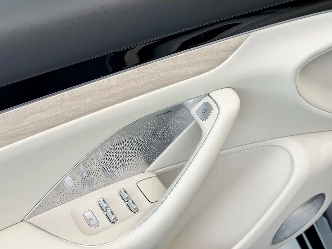 Zhijie R7 2026 Pure Electric Ultra (192-line LiDAR) — миниатюра 11