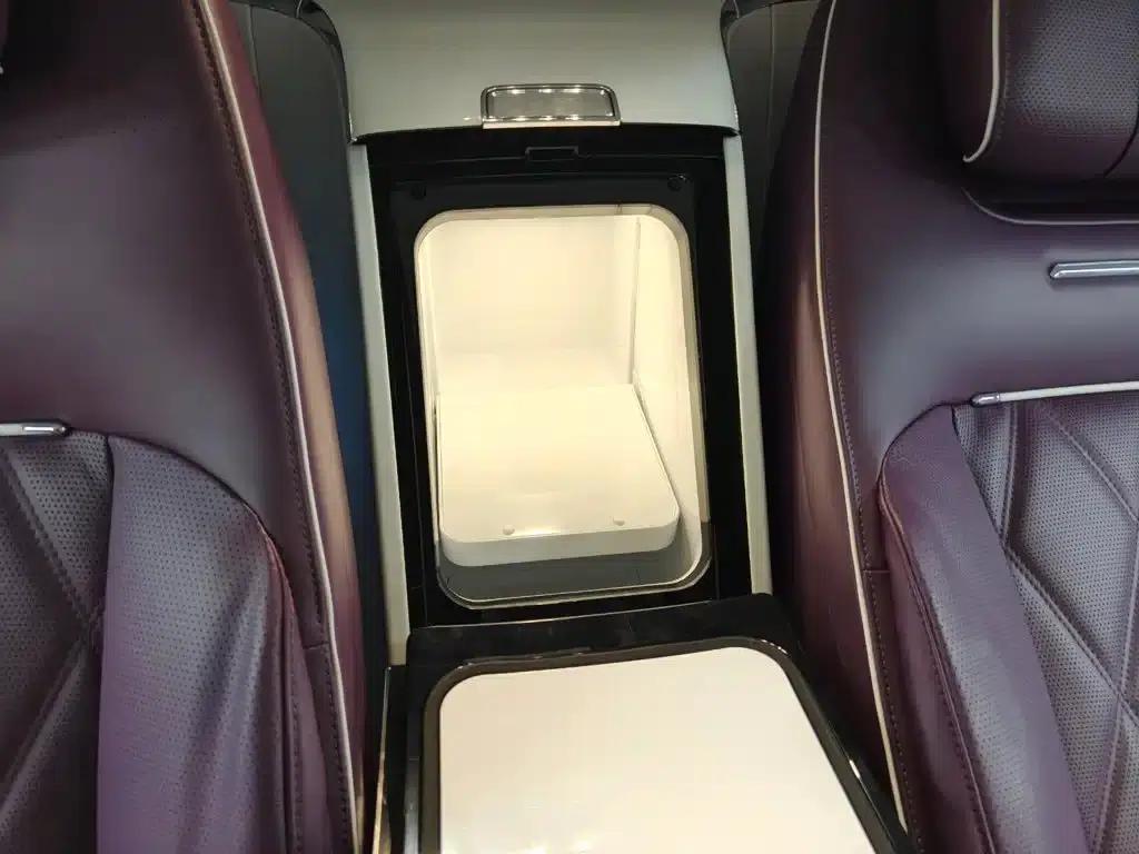 2025 S800 Premium Range Extended Star Executive Edition (4-seater, 192-line LiDAR) — миниатюра 28