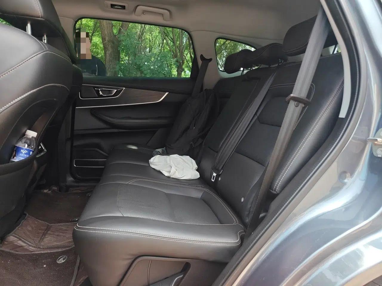 Chery Tiggo 8 2020 1.5 TCI Automatic Exclusive Edition 5 Seats — миниатюра 17