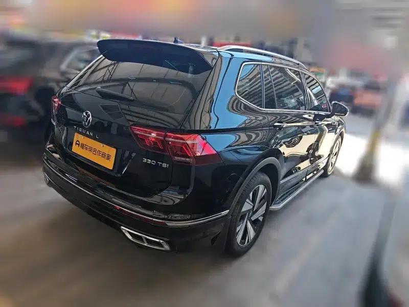 Tiguan L 2023 Facelift 330TSI 2WD R-Line Premium Edition — миниатюра 4