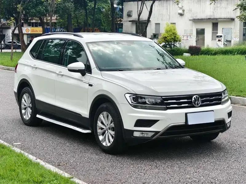 Tiguan L 2017 330TSI Automatic 2WD Fashion Edition — миниатюра 3