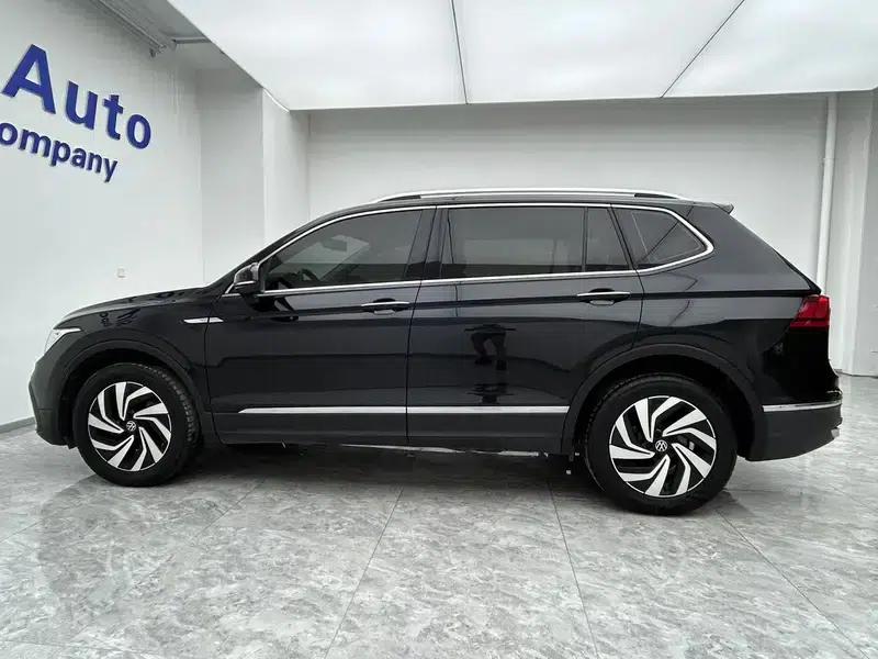 Tiguan L 2023 280TSI Trendy Limited Edition — миниатюра 3