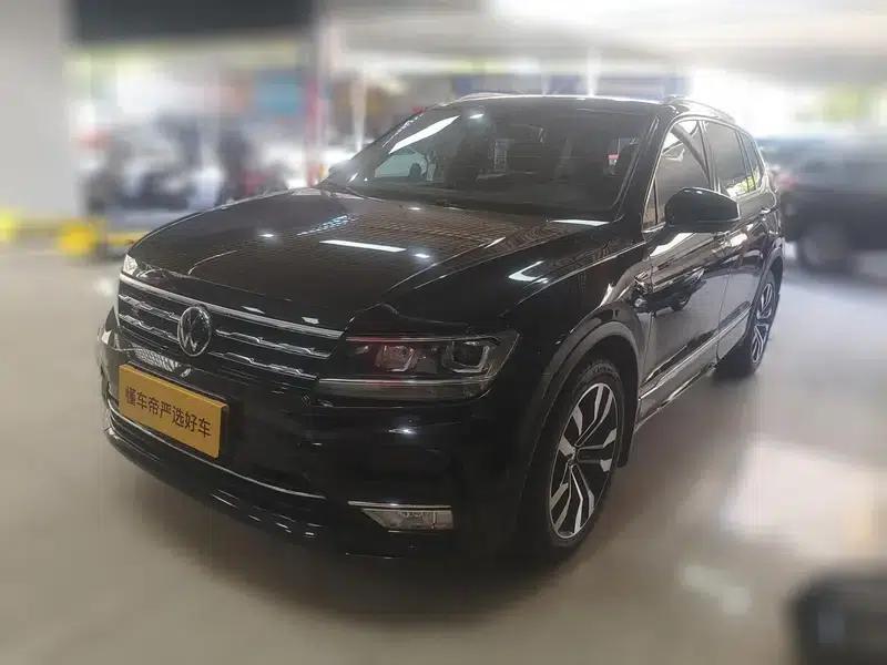 Tiguan L 2021 330TSI Automatic 2WD R-Line Premium Edition — миниатюра 1